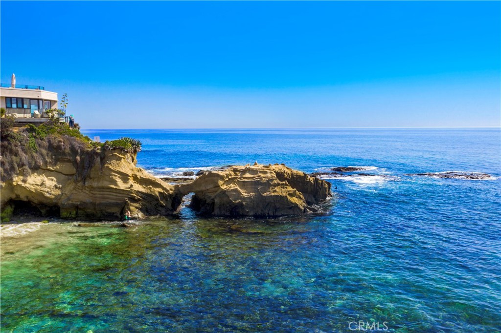 156 Pearl Street, Laguna Beach CA 92651 - photo 29