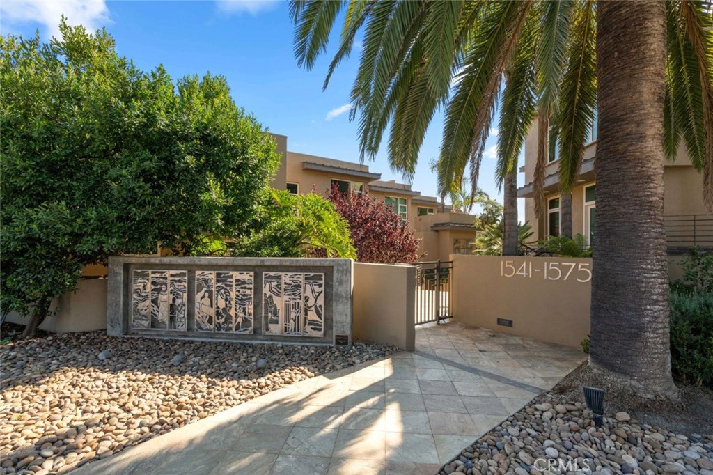 1561 N Coast 7, Laguna Beach CA 92651 - photo 1