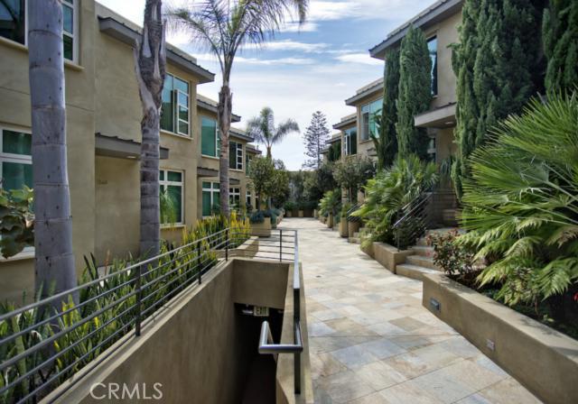 1563 N Coast Highway N, Laguna Beach CA 92651 - photo 1