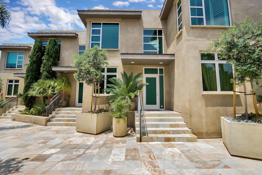 An urban vibe and clean, contemporary lines distinguish Crescent Bay Villas from any other complex in Laguna Beach. - 1563 N Coast Hwy Highway 6, Laguna Beach CA 92651 - photo 1