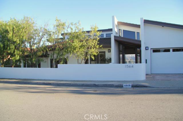 1564 Skyline Drive, Laguna Beach CA 92651 - photo 1
