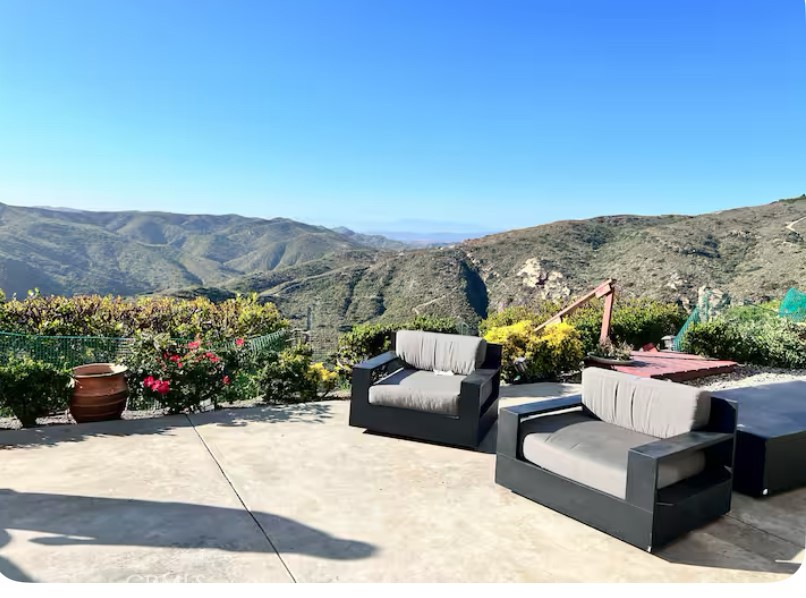 1569 Skyline, Laguna Beach CA 92651 - photo 3