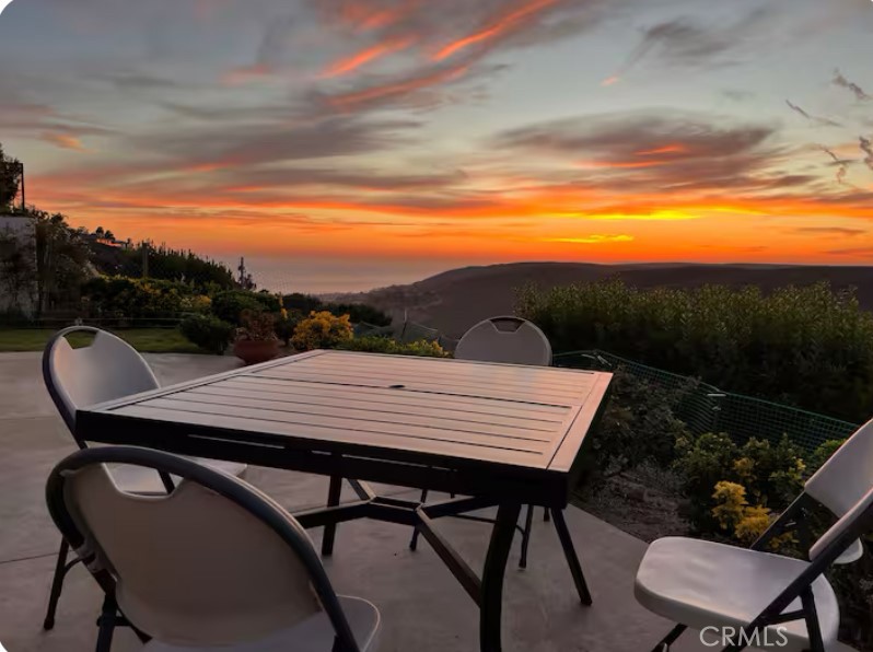 1569 Skyline, Laguna Beach CA 92651 - photo 36