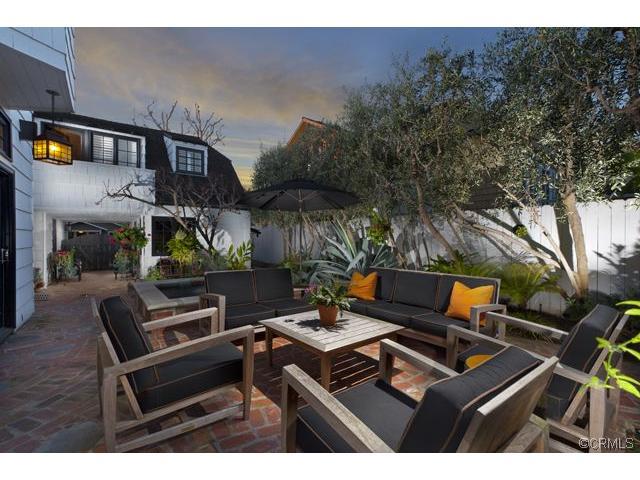 157 Chiquita, Laguna Beach CA 92651 - photo 1