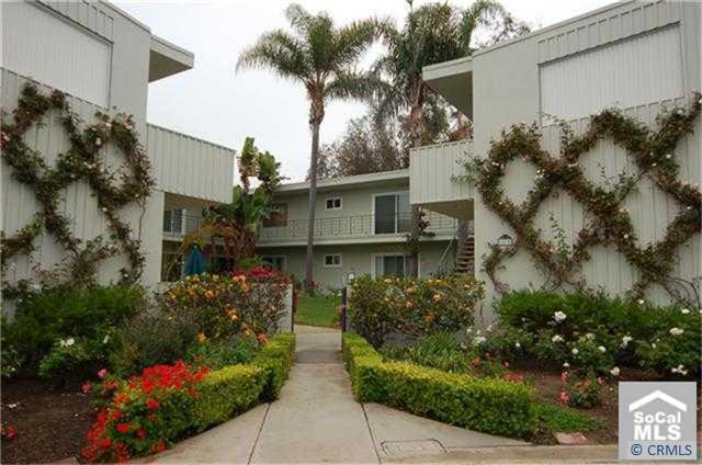 1570 VIA CAPRI 3, Laguna Beach CA 92651 - photo 1