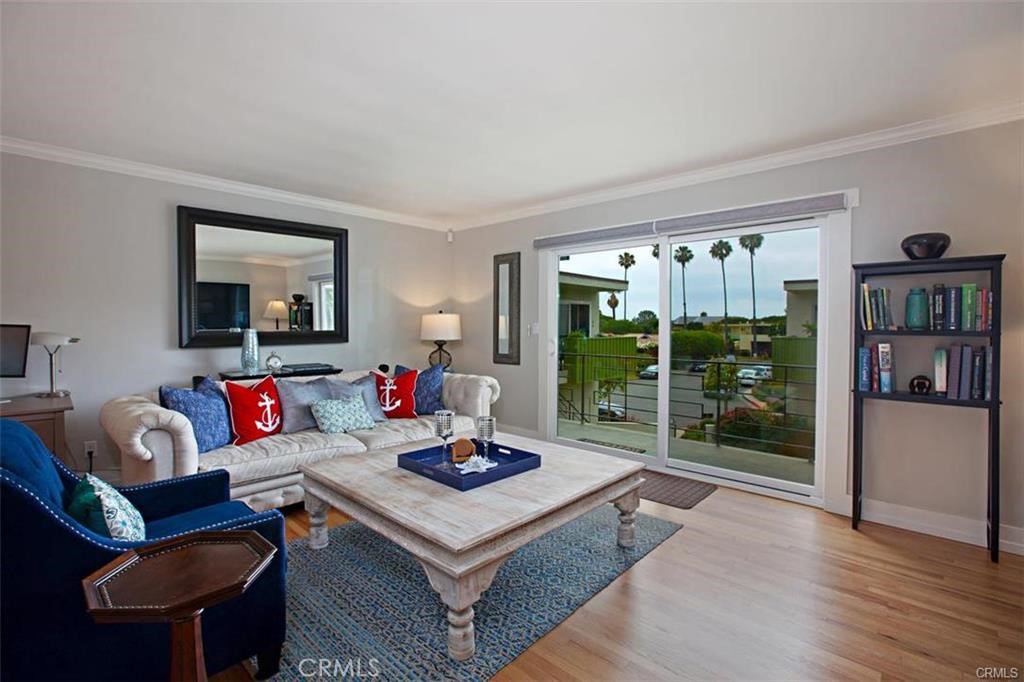 1570 Via Capri 9, Laguna Beach CA 92651 - photo 1