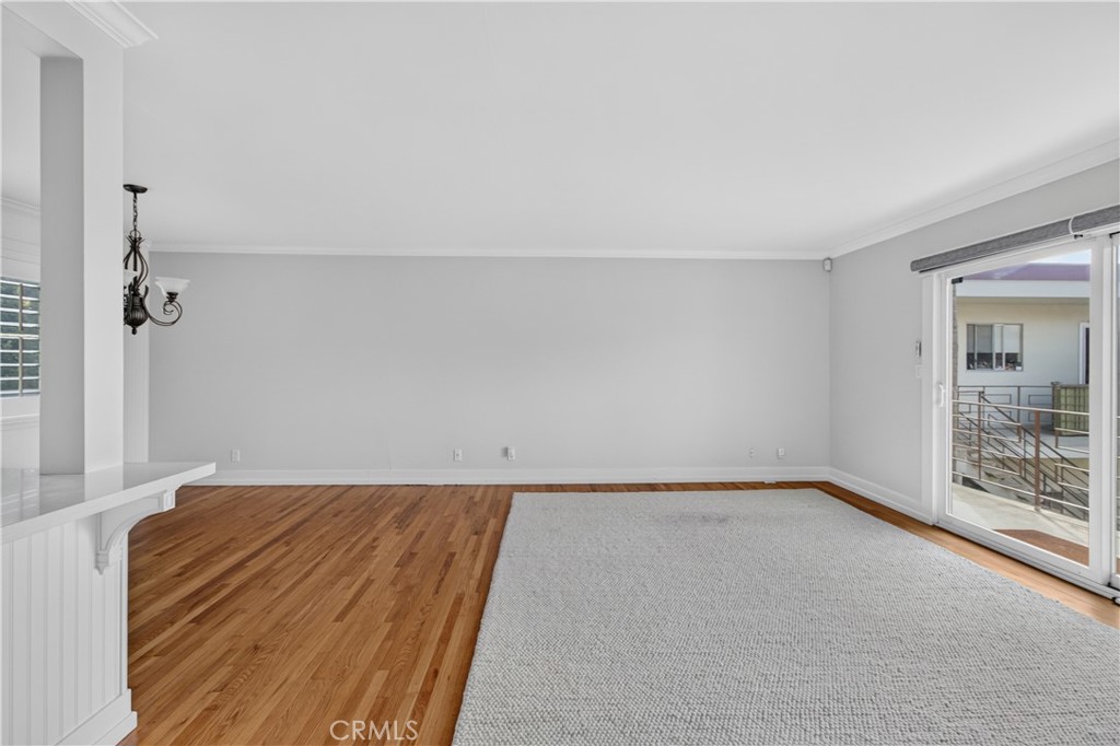 1570 Via Capri 9, Laguna Beach CA 92651 - photo 15