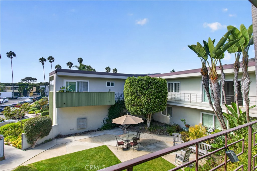 1570 Via Capri 9, Laguna Beach CA 92651 - photo 17