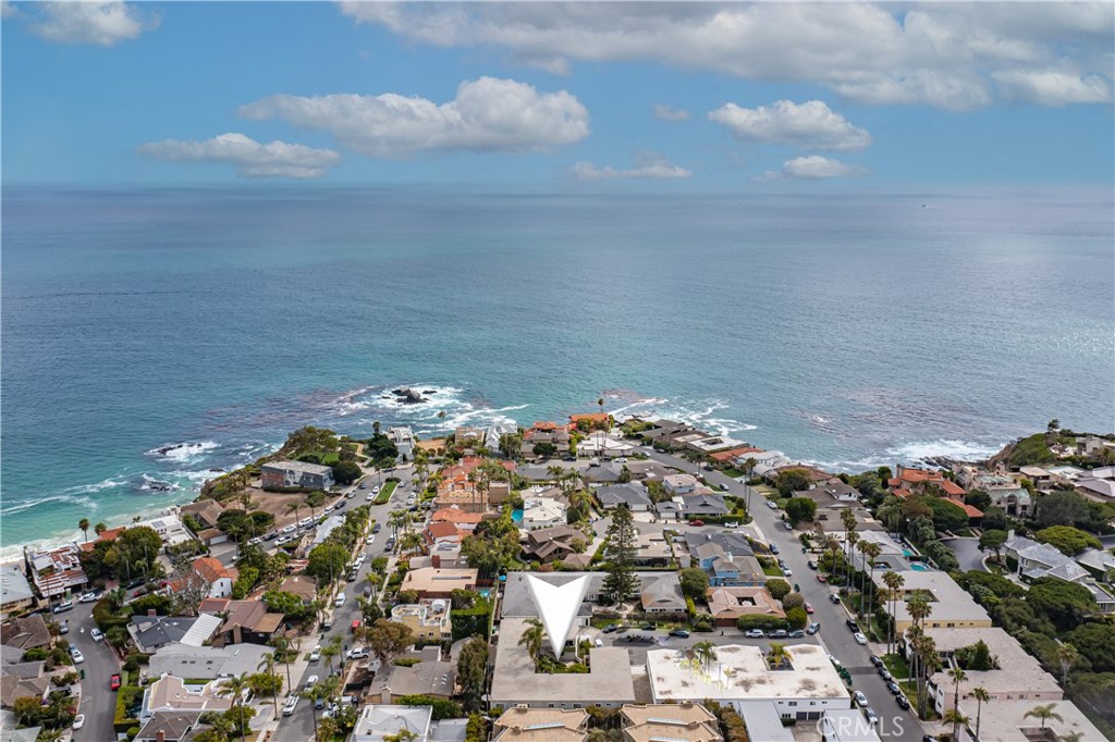1570 Via Capri, Laguna Beach CA 92651 - photo 2