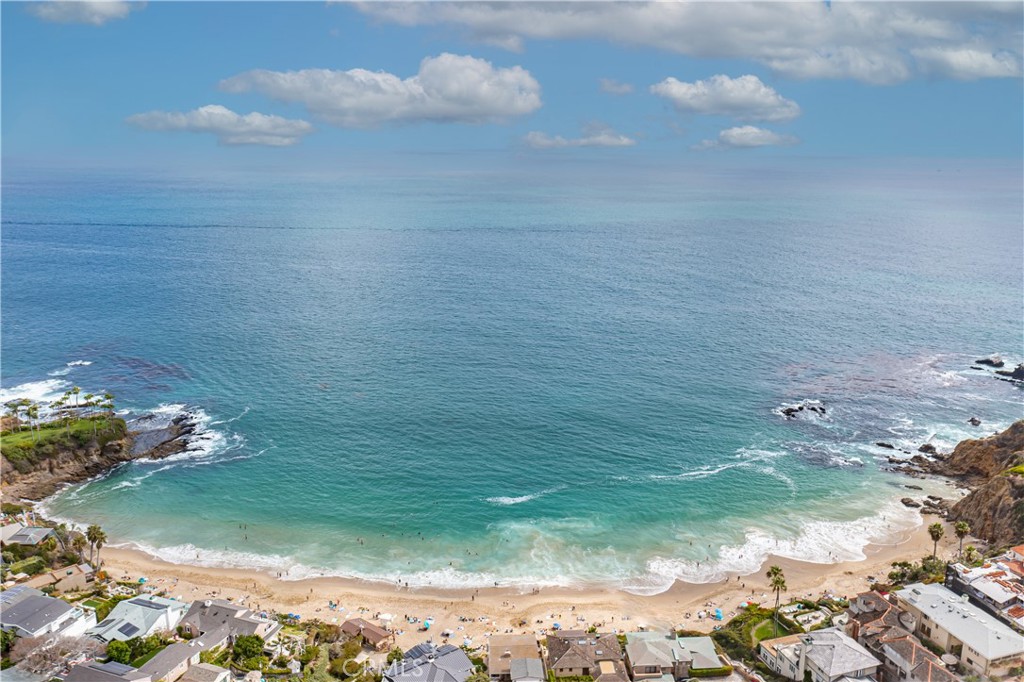1570 Via Capri, Laguna Beach CA 92651 - photo 18