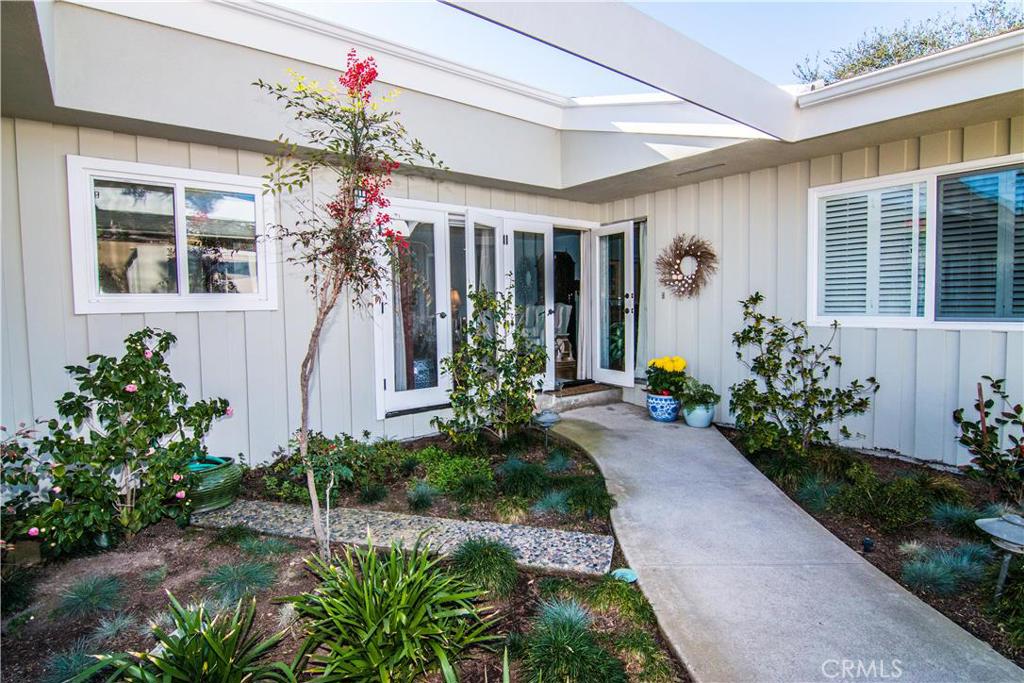 1575 Via Capri 2, Laguna Beach CA 92651 - photo 1