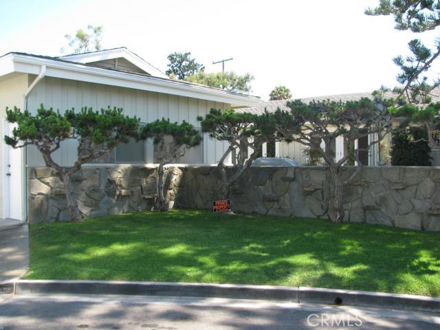 1575 VIA CAPRI 4, Laguna Beach CA 92651 - photo 1