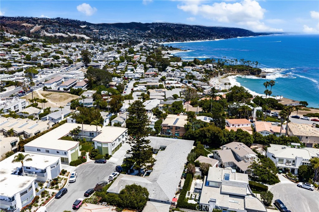 1575 Via Capri 6, Laguna Beach CA 92651 - photo 1