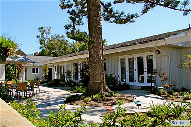 1575 VIA CAPRI 6, Laguna Beach CA 92651 - photo 1