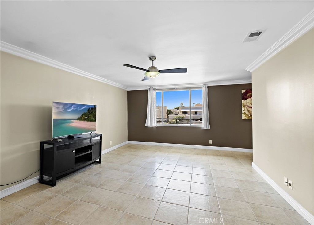 Primary bedroom - 1585 S Coast 65, Laguna Beach CA 92651 - photo 11