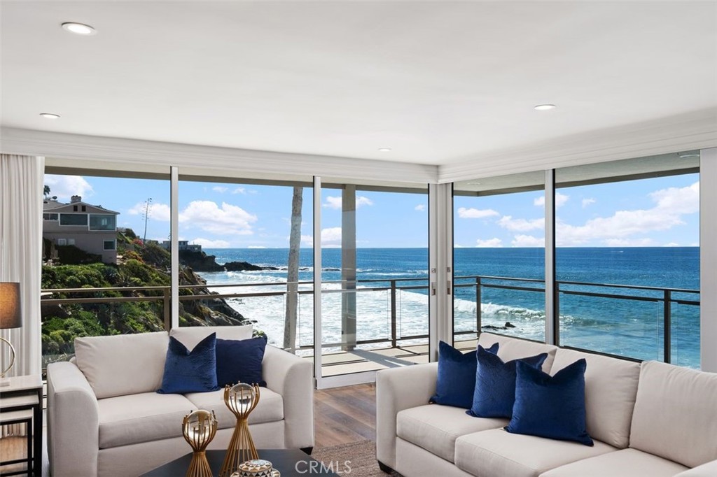 1585 S. Coast Hwy 31, Laguna Beach CA 92651 - photo 1