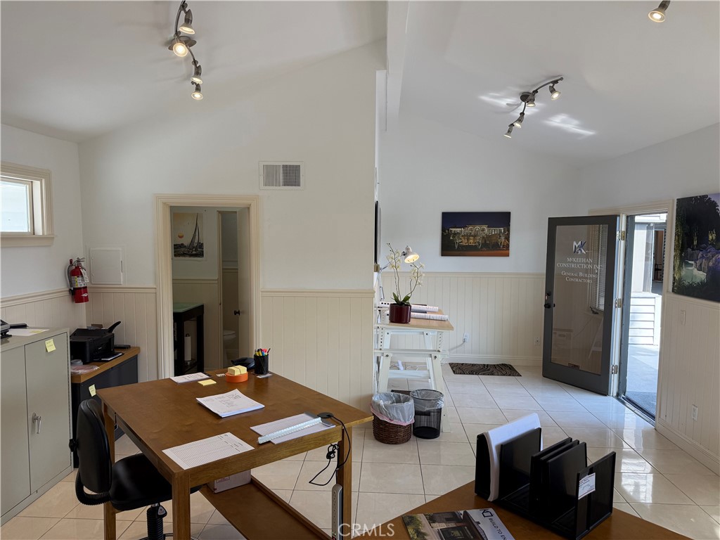 1590 S. Coast Hwy #12, Laguna Beach CA 92651 - photo 10
