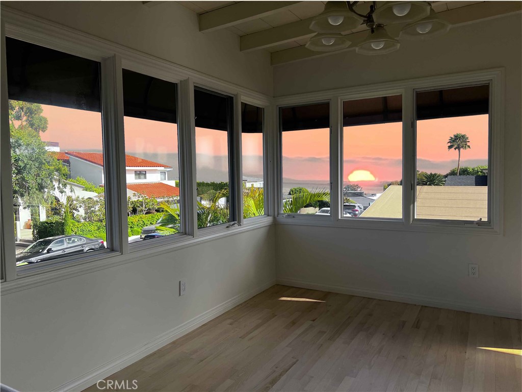 160 La Brea Street, Laguna Beach CA 92651 - photo 1