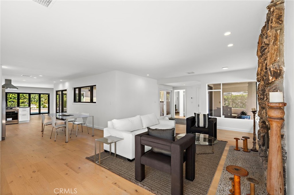 160 Mcknight Drive, Laguna Beach CA 92651 - photo 10