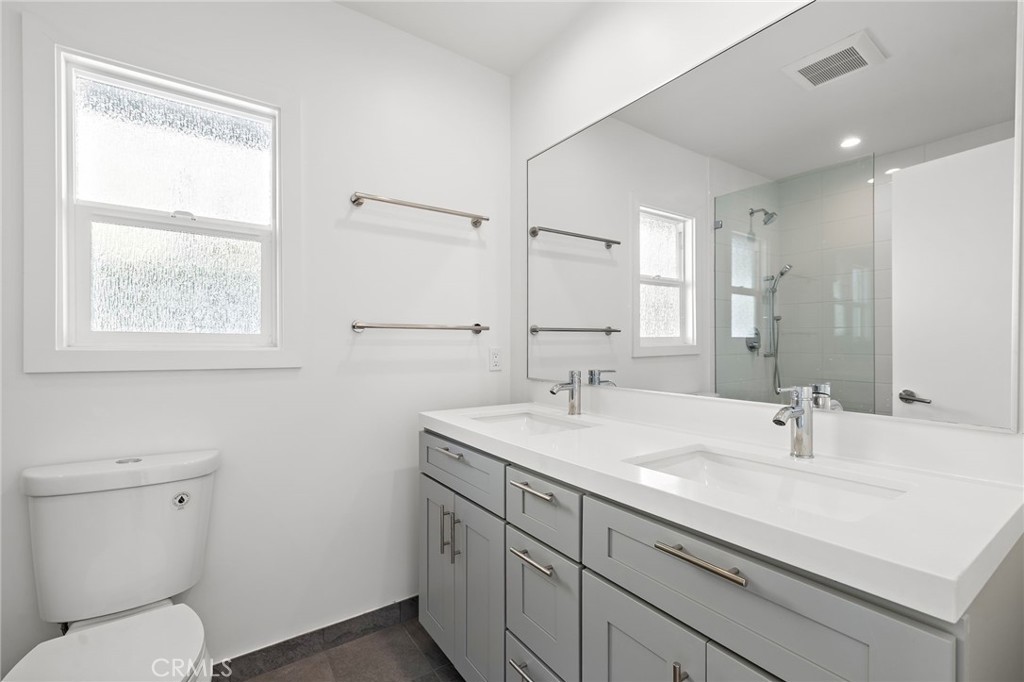 160 Mcknight Drive, Laguna Beach CA 92651 - photo 23