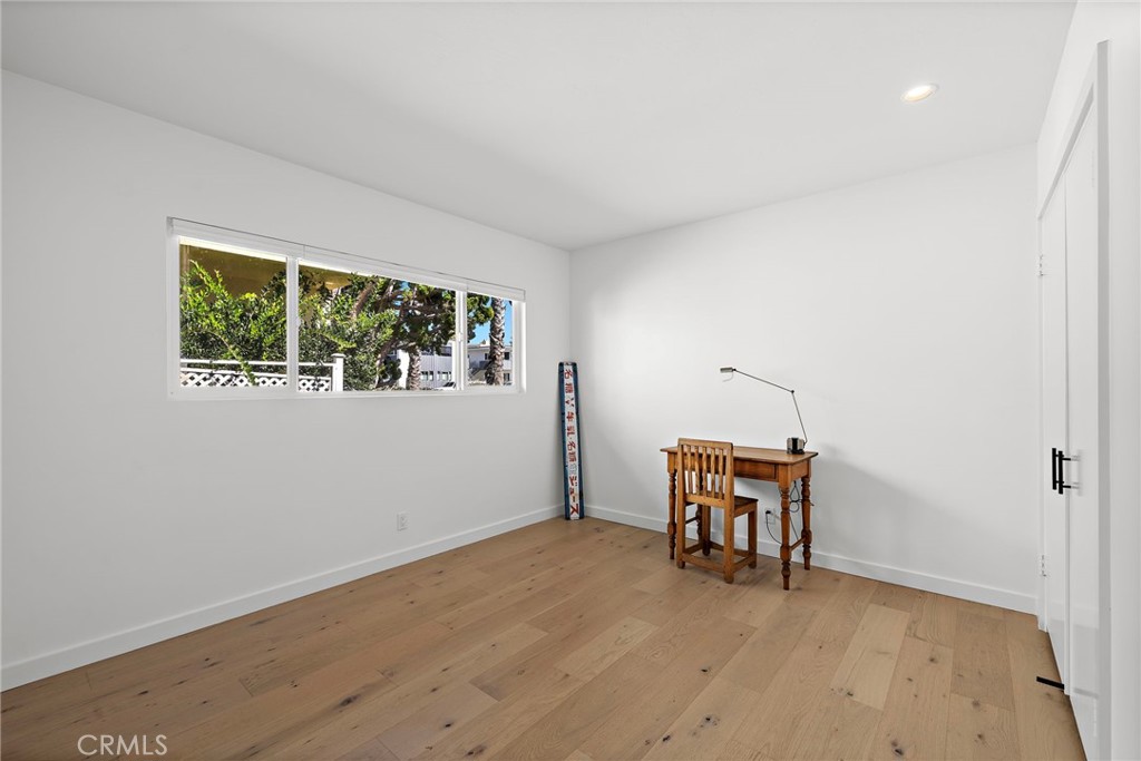160 Mcknight Drive, Laguna Beach CA 92651 - photo 25