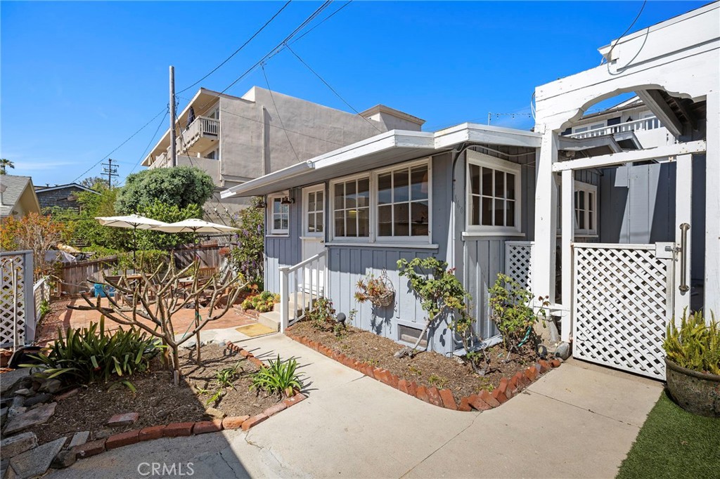 160 Ruby Street, Laguna Beach CA 92651 - photo 1