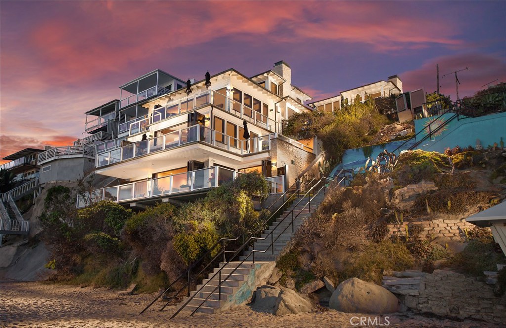 160 Saint Anns Drive B,C, Laguna Beach CA 92651 - photo 15