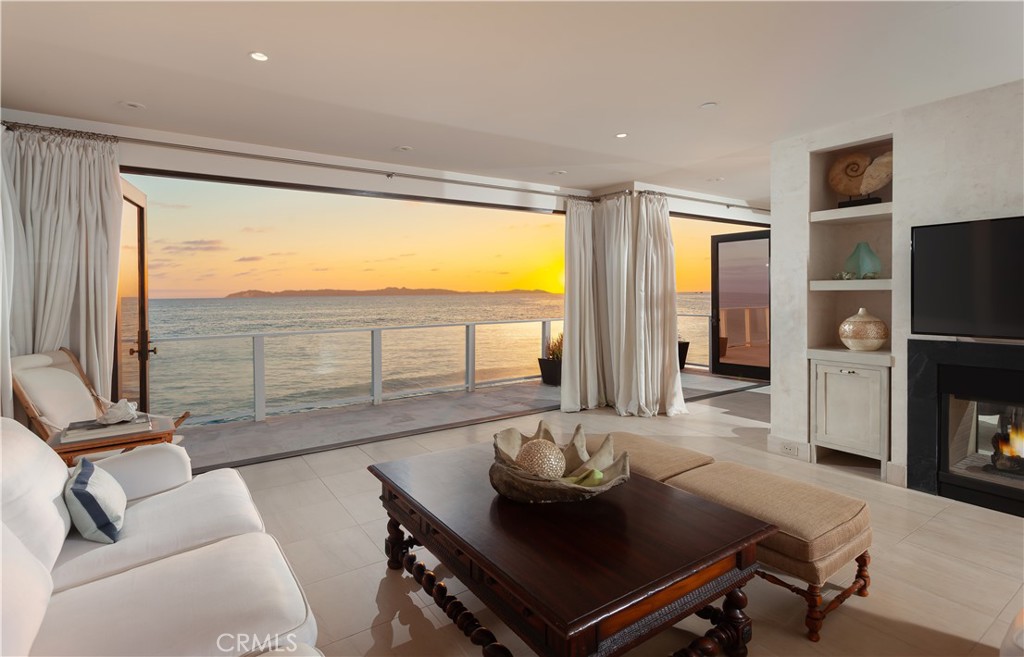 b unit - 160 Saint Anns Drive B,C, Laguna Beach CA 92651 - photo 23