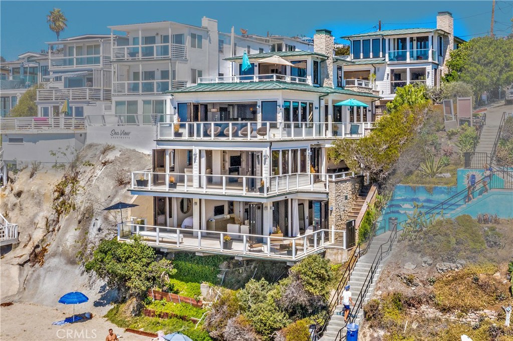 160 Saint Anns Drive D, Laguna Beach CA 92651 - photo 1