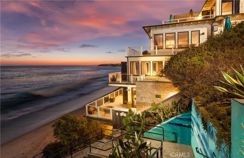 160 Saint Anns Drive D, Laguna Beach