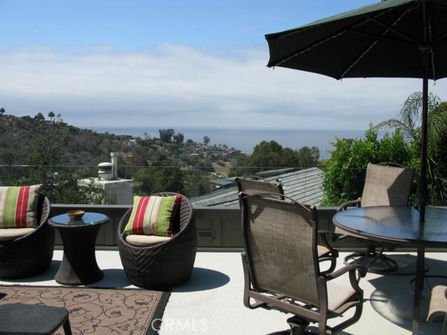 1605 Bluebird Canyon Drive, Laguna Beach CA 92651 - photo 1
