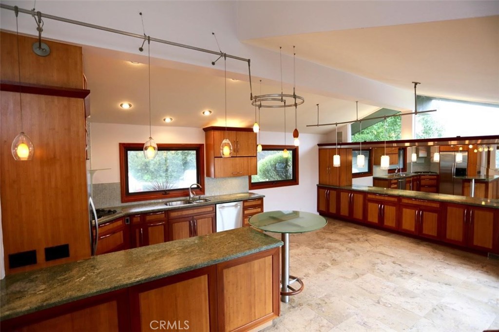 1605 Bluebird Canyon Drive, Laguna Beach CA 92651 - photo 1
