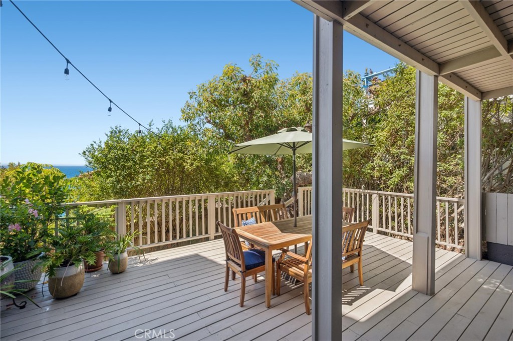 Lower deck that opens to the yard - 162 Sunset, Laguna Beach CA 92651 - photo 7