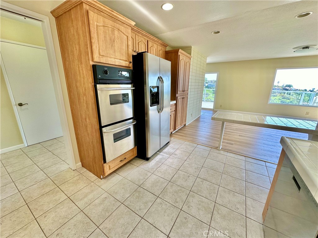 1625 Tahiti, Laguna Beach CA 92651 - photo 12