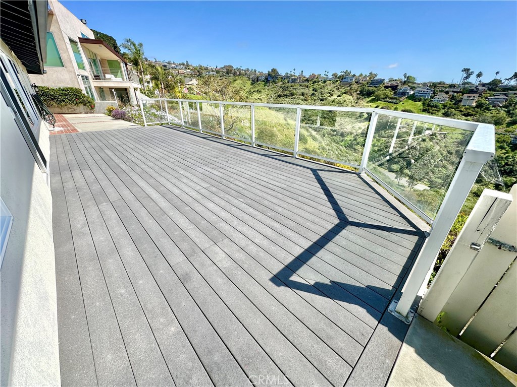1625 Tahiti, Laguna Beach CA 92651 - photo 14
