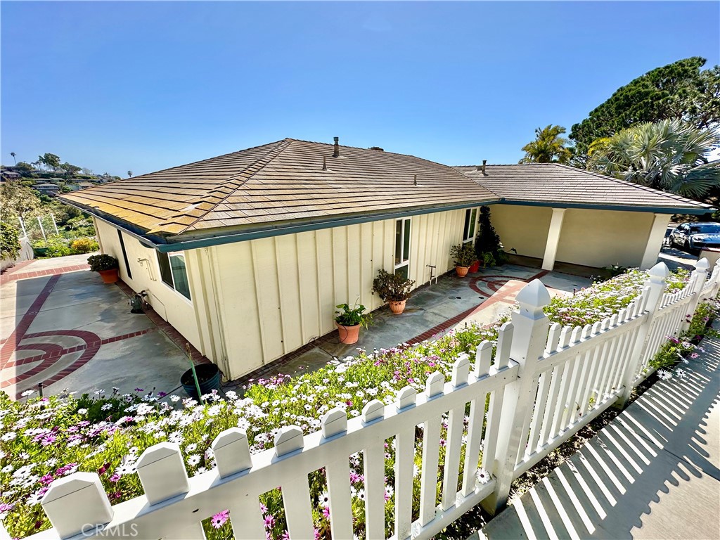 1625 Tahiti, Laguna Beach CA 92651 - photo 22