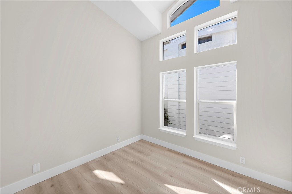 1630 Del Mar Avenue, Laguna Beach CA 92651 - photo 14