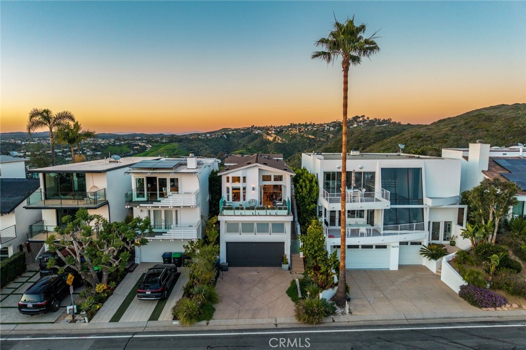 1630 Del Mar, Laguna Beach CA 92651 - photo 1