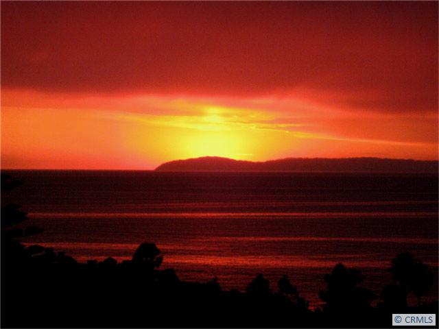 sunset photo from home. - 1645 SUNSET RIDGE Drive, Laguna Beach CA 92651 - photo 1