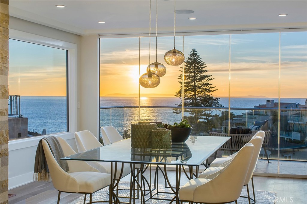165 Dumond Drive, Laguna Beach CA 92651 - photo 1