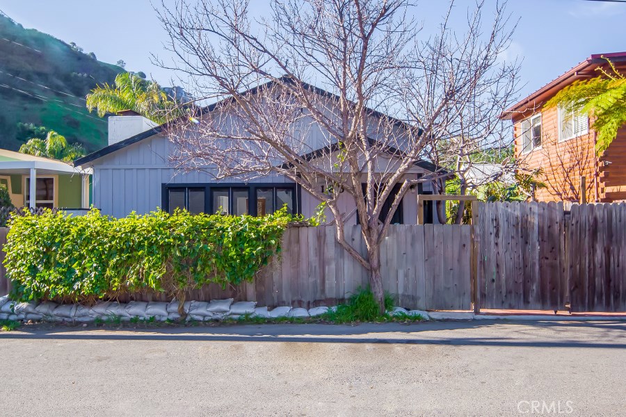 165 Woodland, Laguna Beach CA 92651 - photo 1