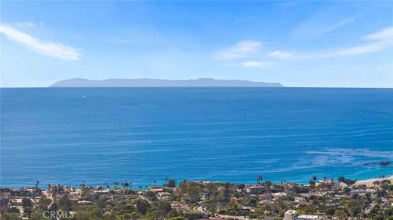 1651 Thurston Dr, Laguna Beach, CA 92651