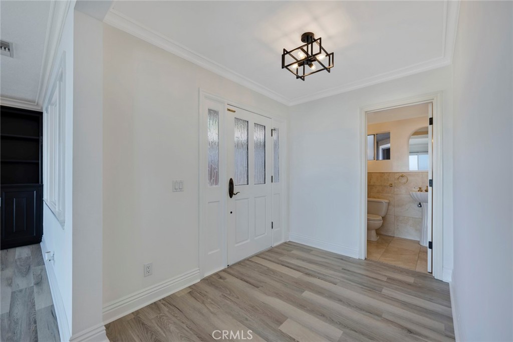 1651 Thurston Drive, Laguna Beach CA 92651 - photo 7