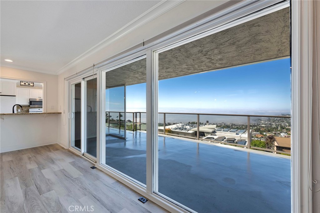 1651 Thurston Drive, Laguna Beach CA 92651 - photo 11