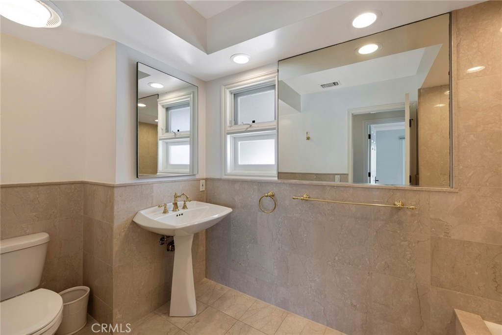 1651 Thurston Drive, Laguna Beach CA 92651 - photo 16