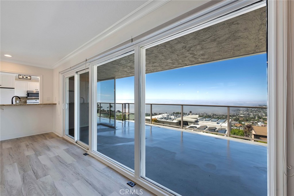 1651 Thurston Drive, Laguna Beach CA 92651 - photo 11