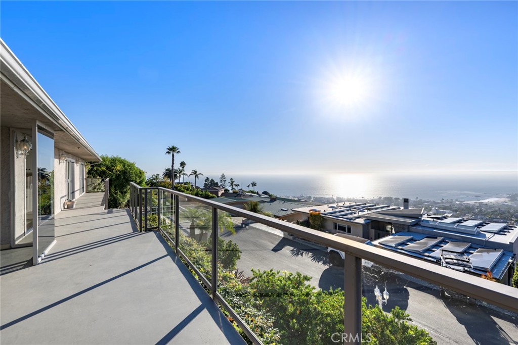 1651 Thurston Drive, Laguna Beach CA 92651 - photo 37