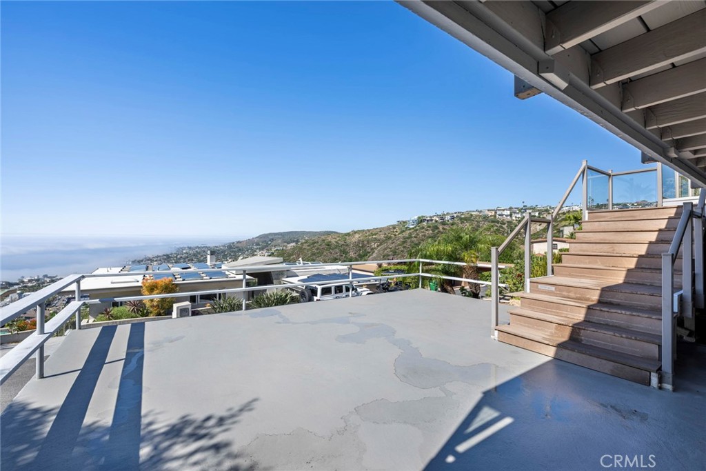 1651 Thurston Drive, Laguna Beach CA 92651 - photo 39