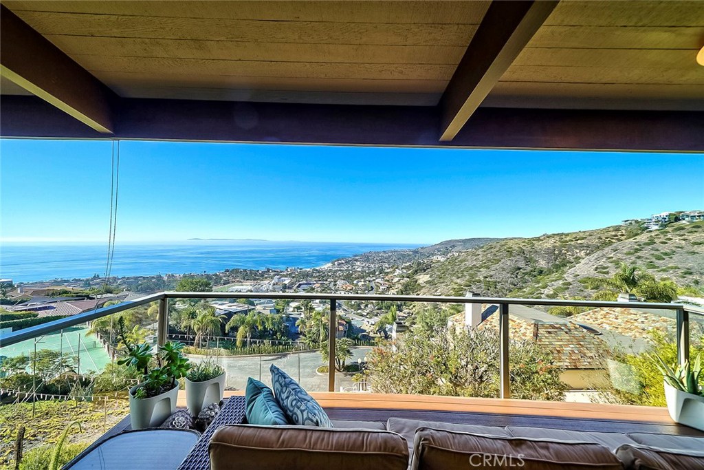 1660 Thurston Drive, Laguna Beach CA 92651 - photo 1