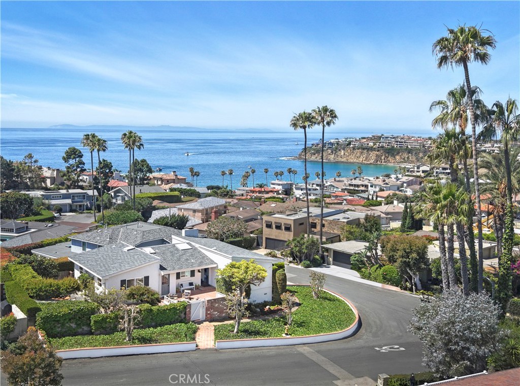 1665 Hillcrest Drive, Laguna Beach CA 92651 - photo 1
